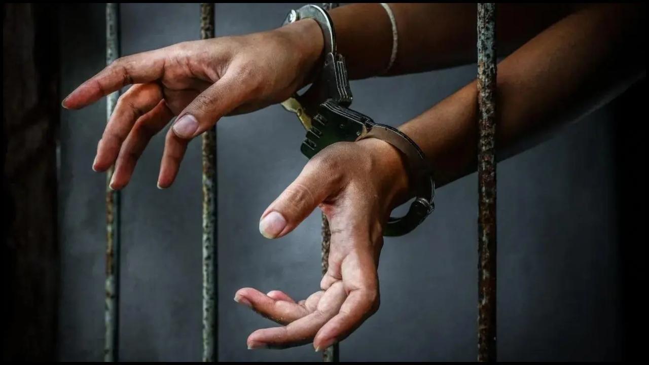 પ્રતીકાત્મક તસવીર (સૌજન્ય: મિડ-ડે)