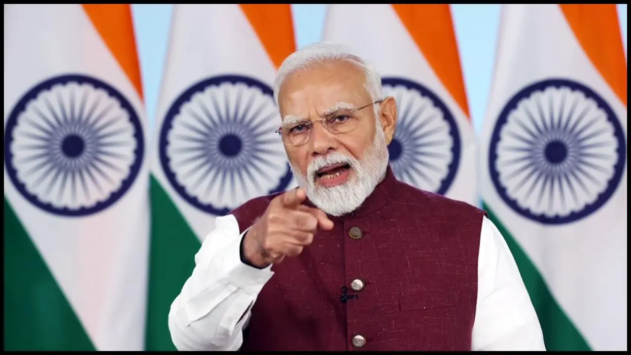 યુદ્ધવિરામ બાદ નવી દિલ્હીમાં વીડિયો કોન્ફરન્સિંગ દ્વારા રાષ્ટ્રને સંબોધિત કરતા વડા પ્રધાન નરેન્દ્ર મોદી (તસવીર: એજન્સી)