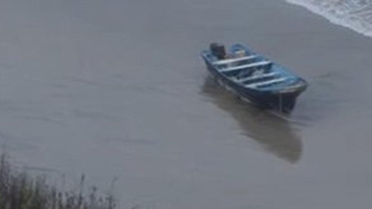 અમેરિકામાં ડંકી મારનારી બોટ (તસવીર: X)