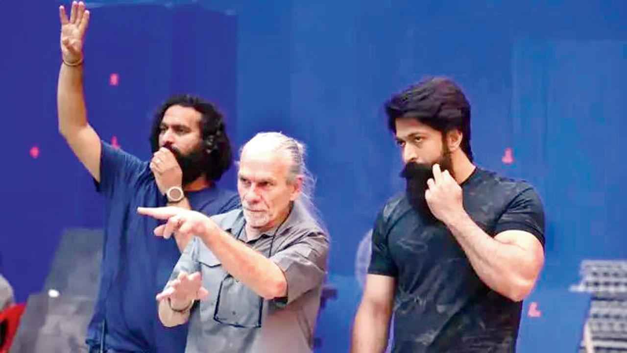 સાઉથનો સુપરસ્ટાર યશ આ ફિલ્મમાં રાવણનો રોલ ભજવી રહ્યો છે