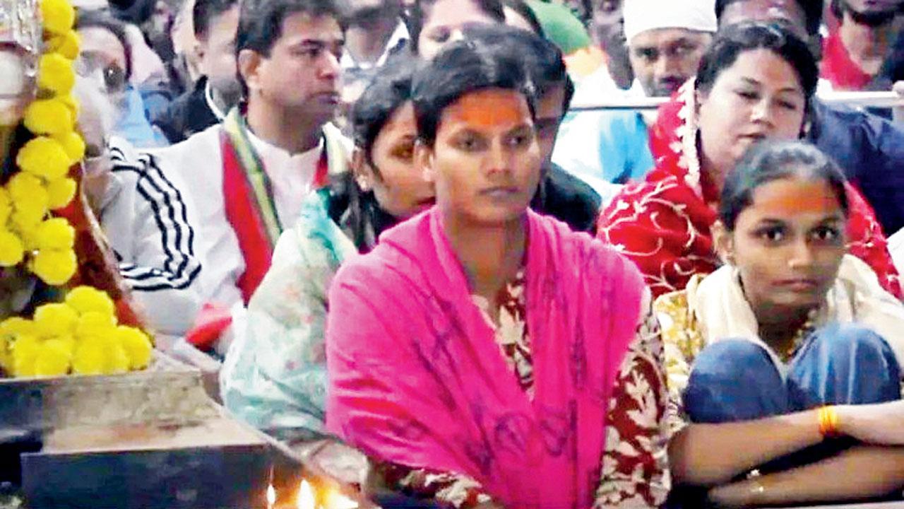 દીપ્તિ શર્મા મહાકાલને શરણે