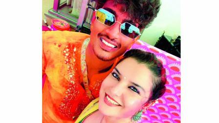 કોરિયોગ્રાફર ગુલનાઝ ખાન સાથે પલાશ