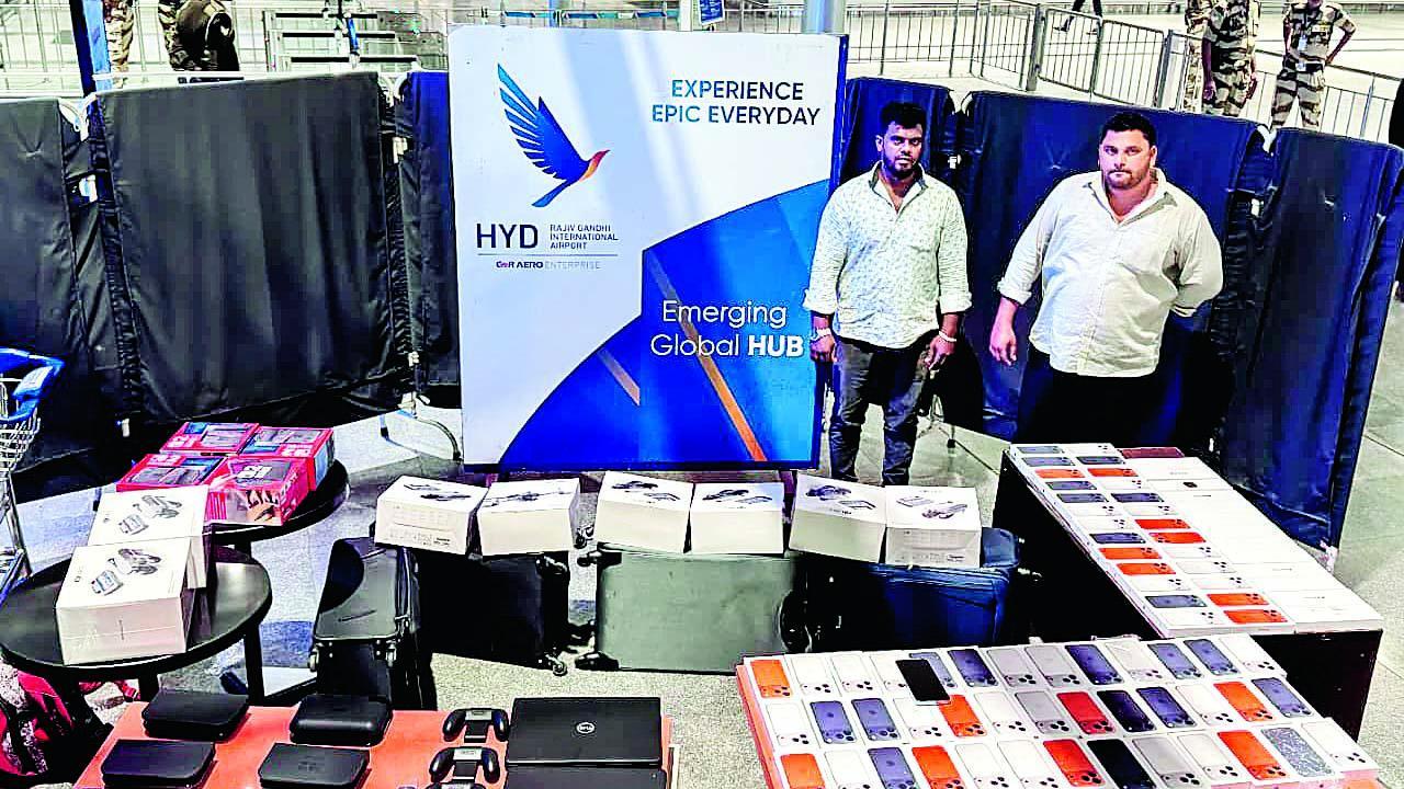 પૂછપરછ દરમ્યાન આ સામાન સાથે કાનૂની દસ્તાવેજો નહોતા