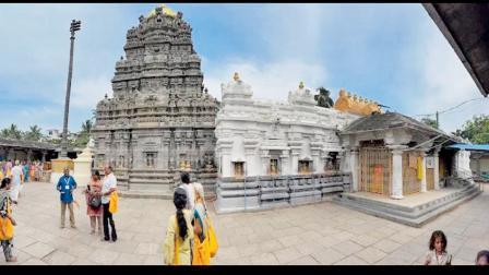 શ્રી કૂર્મનાથસ્વામી મંદિર