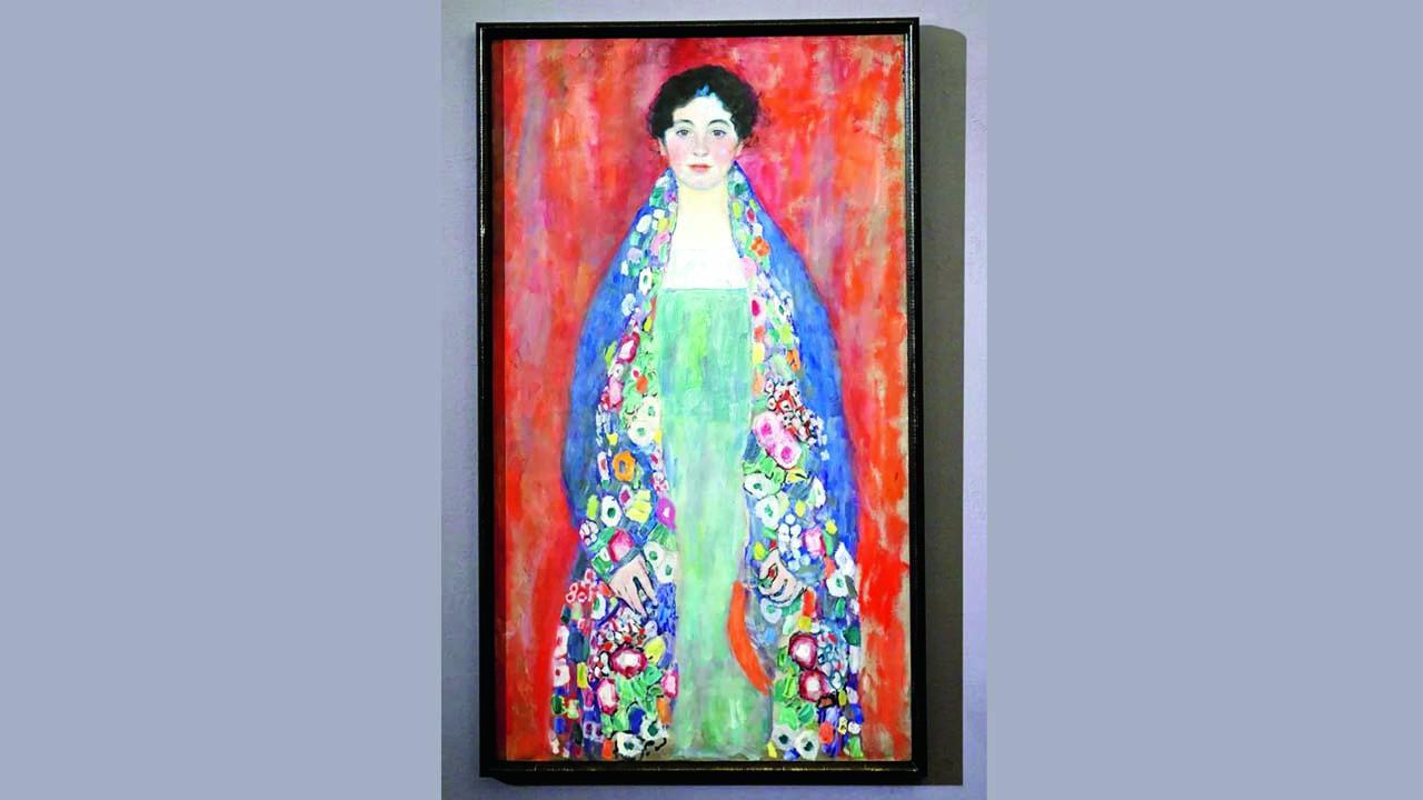 ગુસ્તાવ ક્લિમ્ટ નામના ચિત્રકારે બનાવેલા એલિઝાબેથ લેડરરના ઊભા પૉર્ટ્રેટ પેઇન્ટિંગની લિલામી થઈ