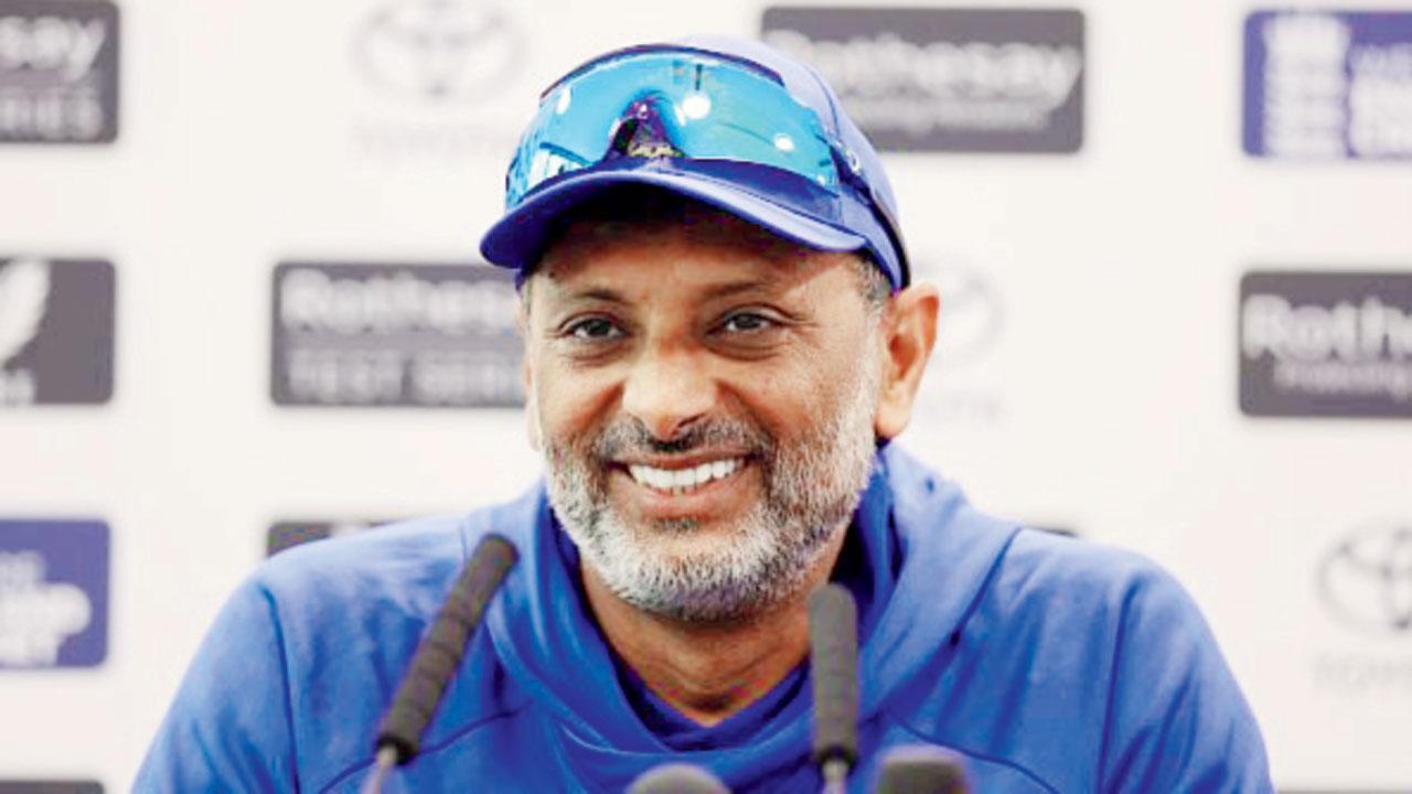 ભારતીય ટીમના બૅટિંગ-કોચ સિતાંશુ કોટક