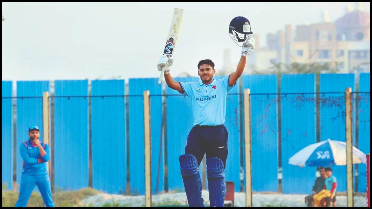 આયુષ મ્હાત્રેએ T20 કરીઅરની પહેલી સદી ૪૯ બૉલમાં ફટકારી