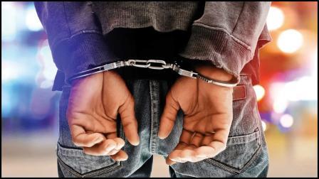 બાન્દ્રાના વ્યસ્ત રસ્તા પર પુરુષે ફ્રેન્ચ મહિલાની છેડતી કરી, CCTV ના આધારે ધરપકડ