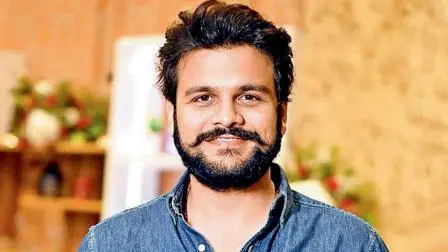 ભવ્ય ગાંધી