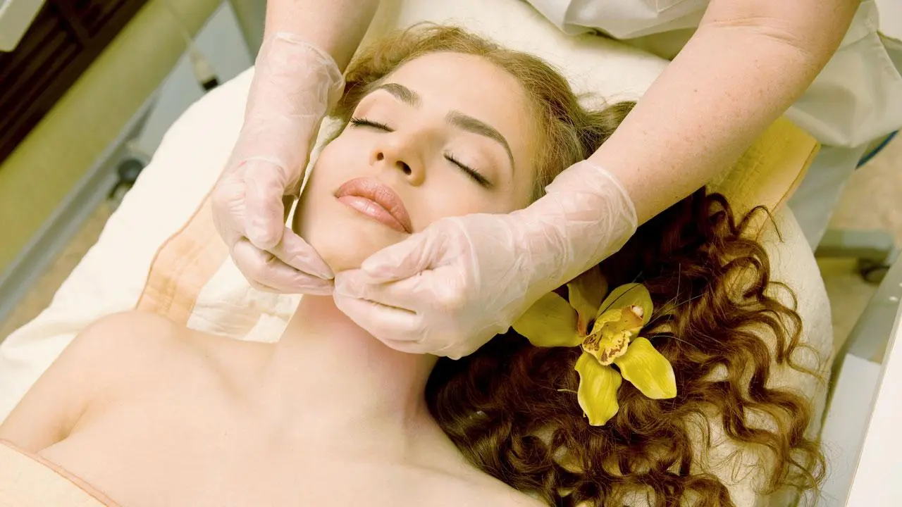 પ્રતીકાત્મક તસવીર