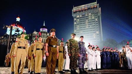 નૅશનલ સિક્યૉરિટી ફોર્સ (NSG)એ ગેટવે ઑફ ઇન્ડિયા ખાતે ‘નેવરએવર’ થીમ પર આતંકવાદી ઘટનાનું પુનરાવર્તન થવા નહીં દઈએ એવી સામૂહિક પ્રતિજ્ઞાનો કાર્યક્રમ યોજ્યો હતો. એમાં મીણબત્તી લઈને અનેક લોકોએ શહીદોને શ્રદ્ધાંજલિ આપી હતી. આ કાર્યક્રમમાં મુંબઈના નાગરિકો સાથે પીડિતોના પરિવારના સભ્યોએ પણ ભાગ લીધો હતો.