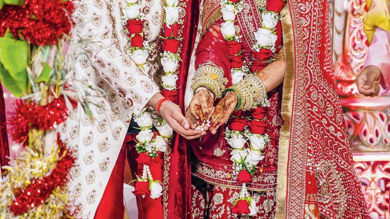 ૪૪ દિવસમાં ૪૬ લાખ લગ્નો થશે અને  ૬.૫૦ લાખ કરોડ રૂપિયાનો વેપાર થશે