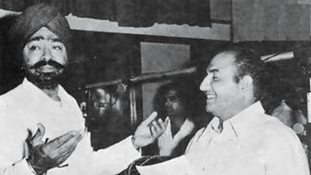 સંગીતકાર એસ. મોહિન્દર સાથે મોહમ્મદ રફી.