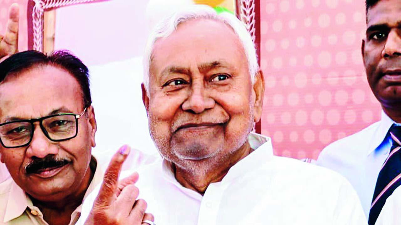 ગઈ કાલે નીતિશ કુમારે પટનામાં મતદાન કર્યું હતું.