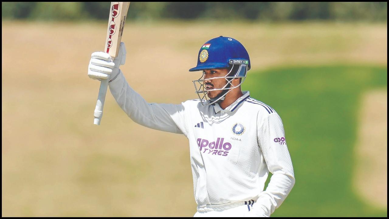 આયુષ મ્હાત્રેની ફિફ્ટી, રિષભ પંત ફેલ, પહેલી ઇનિંગ્સમાં ઇન્ડિયા-A ૨૩૪ રનમાં ઑલઆઉટ