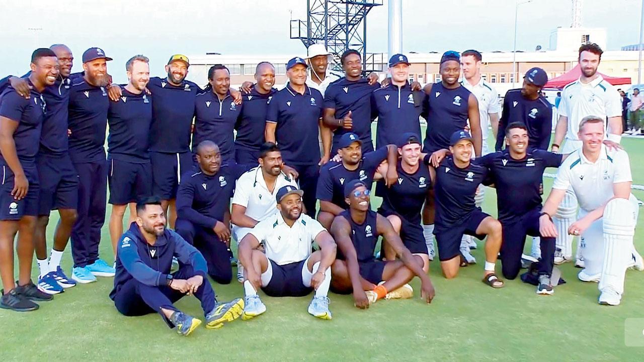 અનુભવી બૅટર ટેમ્બા બવુમા સહિત સાઉથ આફ્રિકા A ટીમના પ્લેયર્સે યાદગાર જીત બાદ પડાવ્યો ગ્રુપ-ફોટો