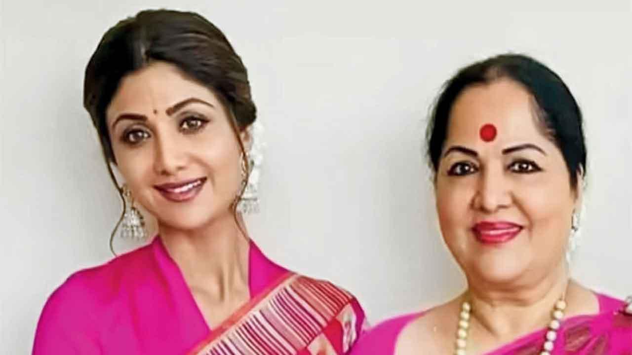 શિલ્પા શેટ્ટીનાં મમ્મી સુનંદાની તબિયત ખરાબ થવાથી લીલાવતી હૉસ્પિટલમાં ઍડ્મિટ