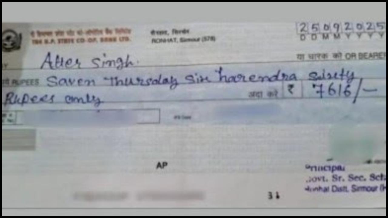 સોશિયલ મીડિયા પર વાયરલ થઈ રહેલો ચૅક (તસવીર સૌજન્ય: સોશિયલ મીડિયા) 