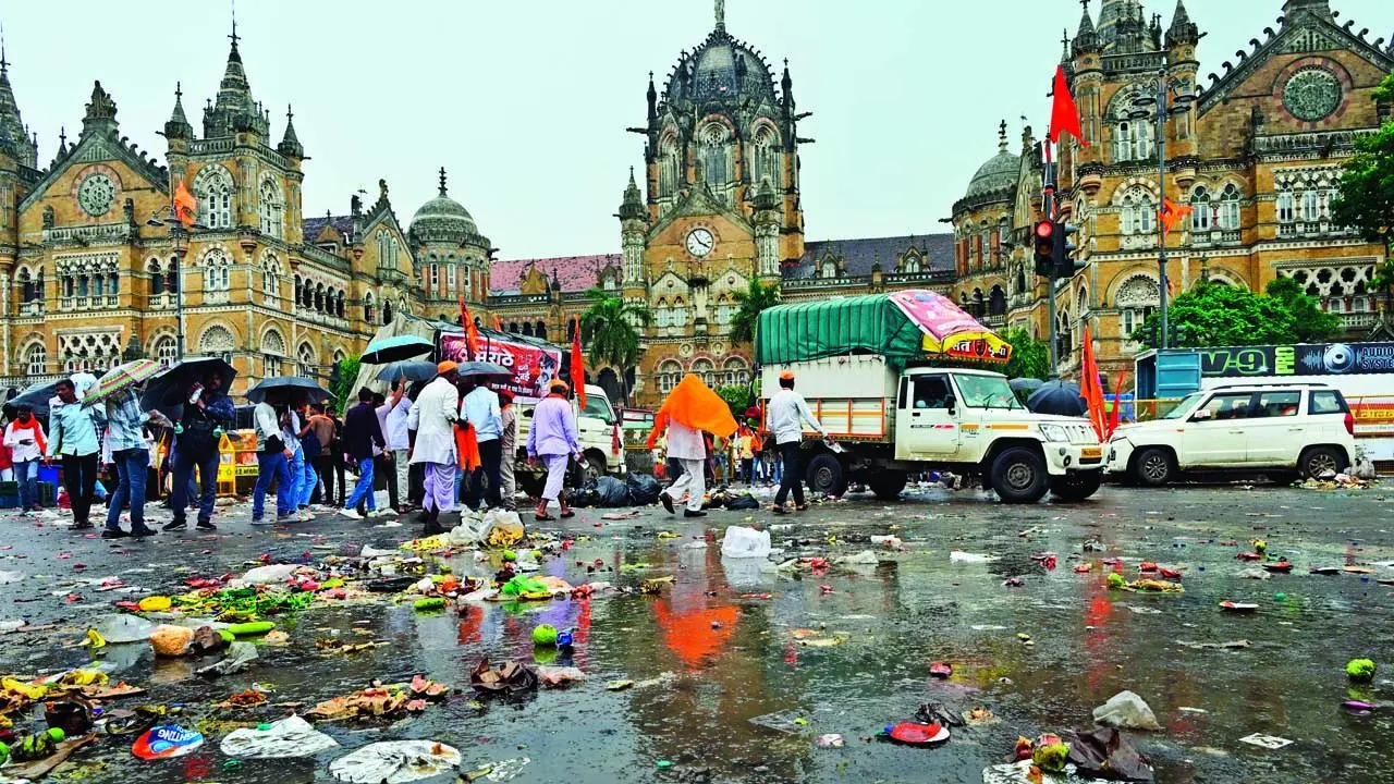 ગાર્બેજ હેલ્પલાઇન નંબર- ૮૧૬૯૬૮૧૬૯૭