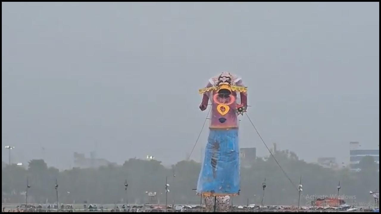 રાવણનું પૂતળું પીગળી ગયું (તસવીર સૌજન્ય: સોશિયલ મીડિયા) 