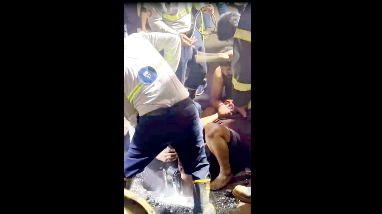 આ ઘટના શુક્રવારે મોડી રાતે બની હતી