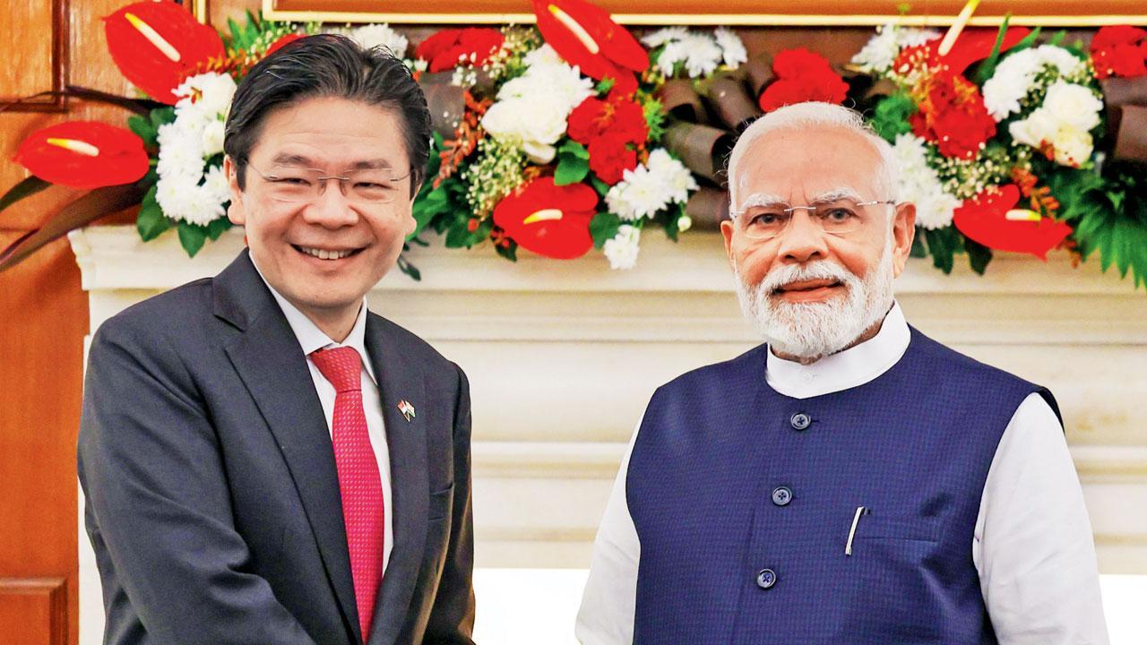 ગઈ કાલે દિલ્હીમાં ભારતના વડા પ્રધાન નરેન્દ્ર મોદી અને સિંગાપોરના વડા પ્રધાન લૉરેન્સ વૉન્ગ વચ્ચે બેઠક યોજાઈ હતી.