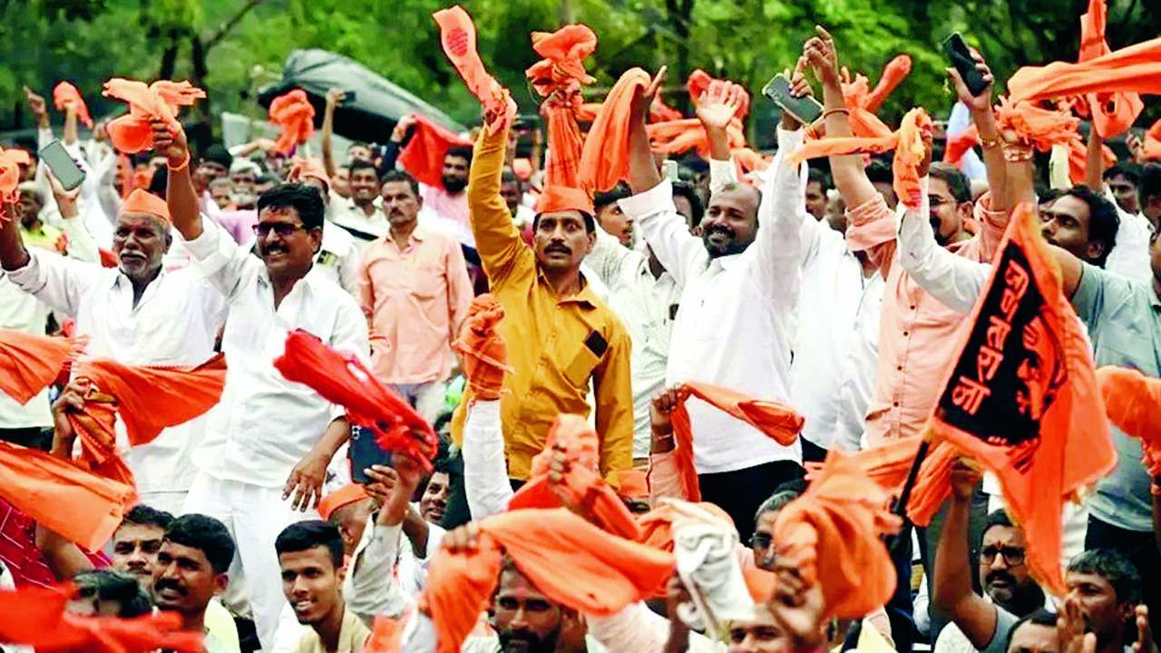 રાજ્ય સરકારના નિર્ણયને પડકારતી એ અરજી જનહિતની અરજી જ હોવાનું અરજદારનું કહેવું છે.