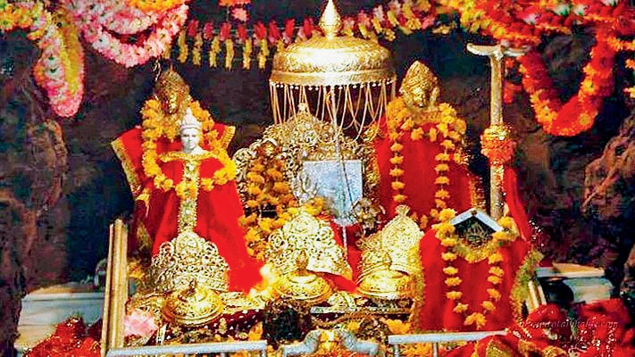 માતા વૈષ્ણોદેવી ગુફા મંદિર