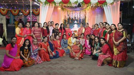 પંચપરમેશ્વર મંદિરમાં ગરબાની ઝલક દર્શાવતી તસવીરો