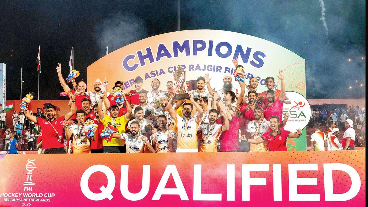 ભારતીય મેન્સ ટીમે ૮ વર્ષ બાદ હૉકી એશિયા કપની ટ્રોફી ઉપાડી.