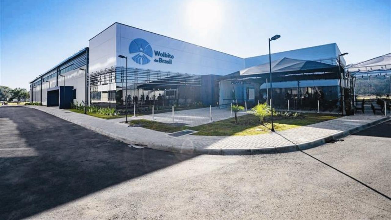 ૧૯ જુલાઈએ ખૂલેલી આ ફૅક્ટરીમાં ૩૫૦૦ સ્ક્વેરમીટરના ક્ષેત્રમાં ૭૦ કર્મચારીઓ કામ કરે છે