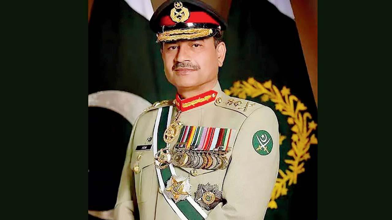 આસિમ મુનીર