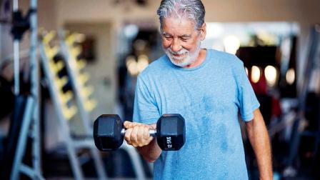 ૬૦ વર્ષની ઉંમર પછી જિમમાં જવાય?