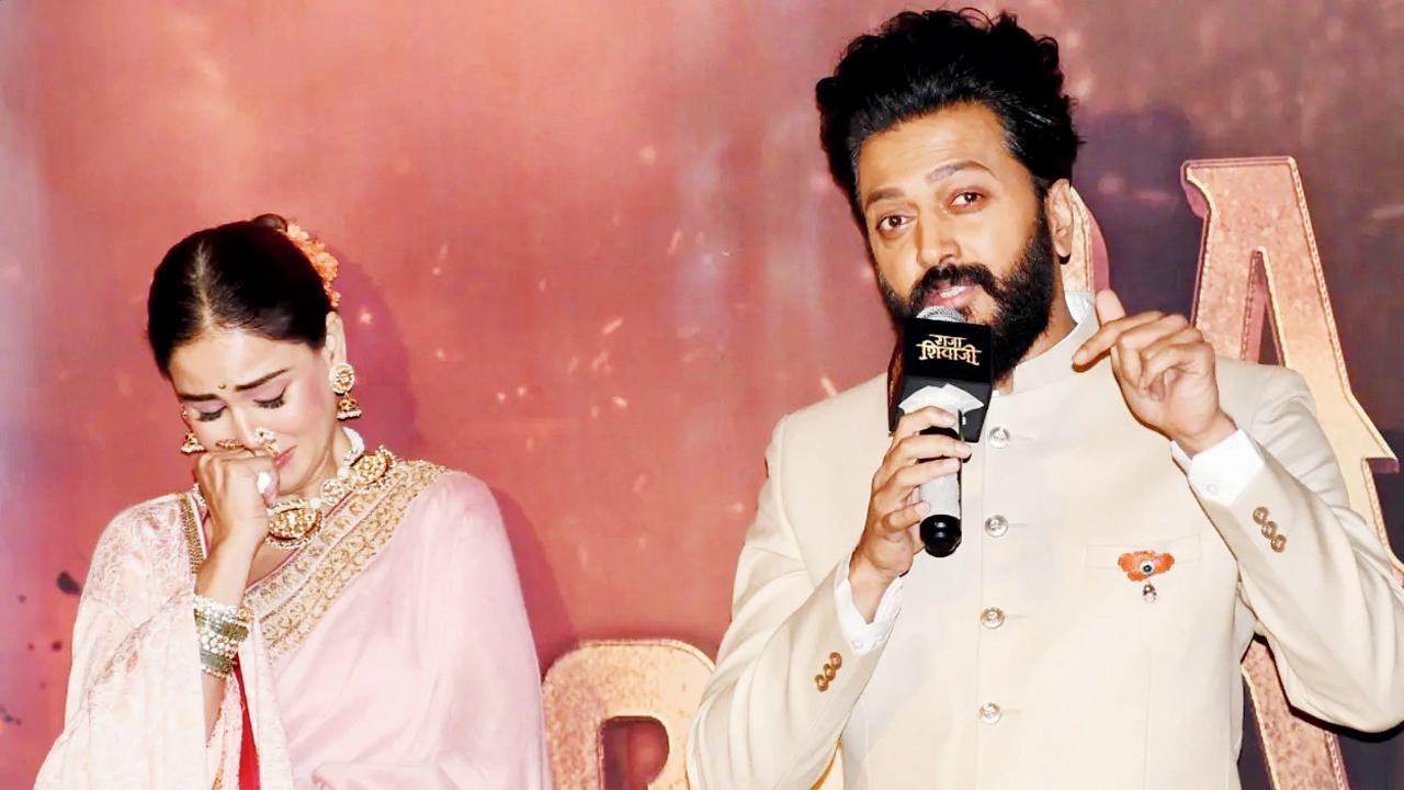 ફિલ્મમાં કામ કરવાનો અનુભવ જણાવતાં રિતેશ દેશમુખ અને જેનેલિયા ડિસોઝા ભાવુક થઈ ગયાં હતાં અને તેમની આંખમાં આંસુ આવી ગયાં હતાં