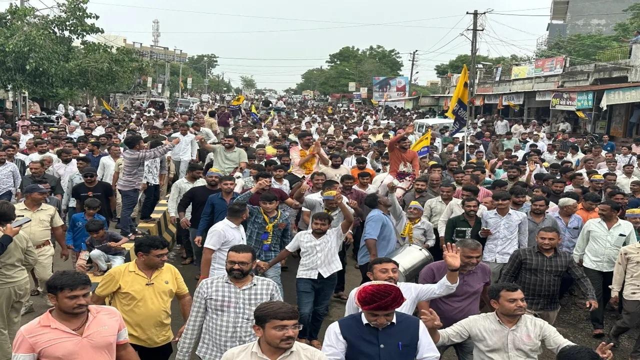 પ્રતીકાત્મક તસવીર