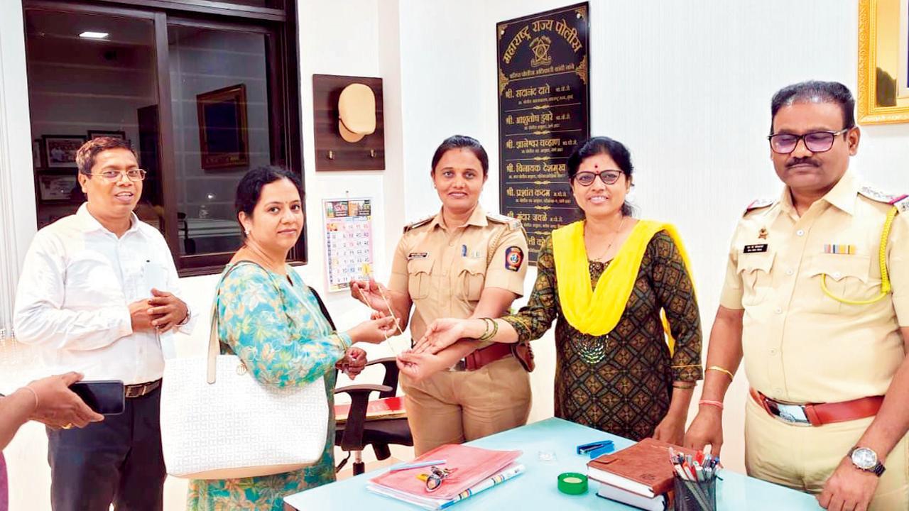 સત્યભામા નાયરની ચેઇન પાછી લેવા આવેલી તેમની પુત્રી