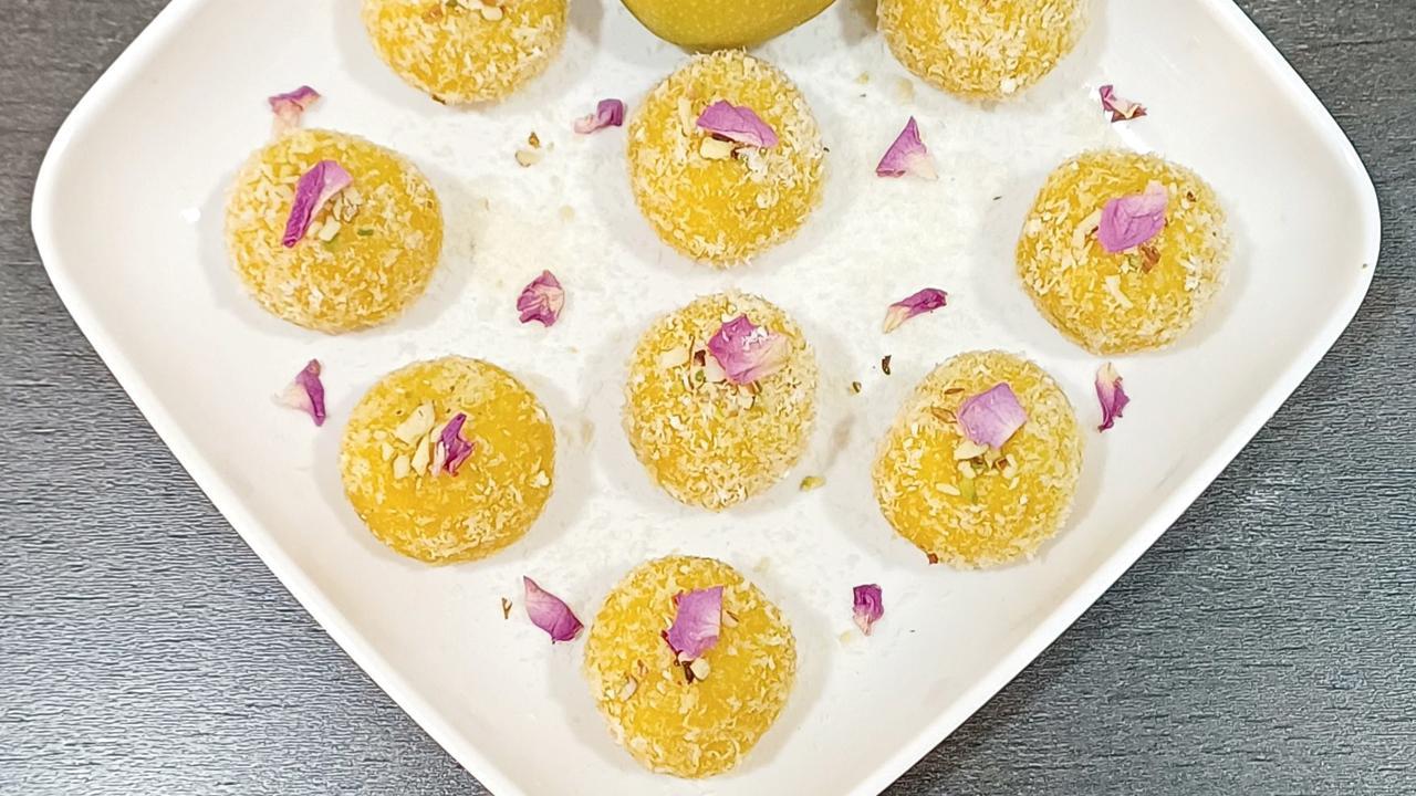 મૅન્ગો, કોકોનટ લડ્ડુ