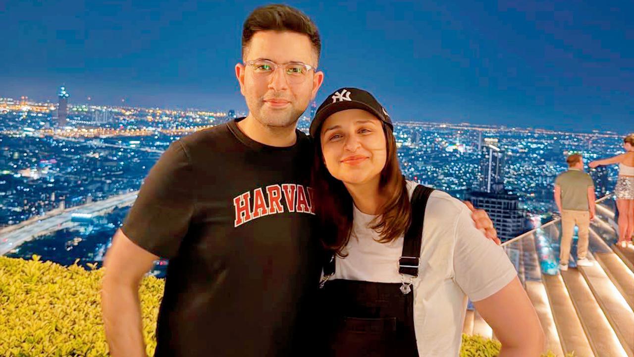 પરિણીતિ ચોપડા અને રાઘવ ચઢ્ઢા ગયા વર્ષે ઑક્ટોબરમાં દીકરા નીરનાં પેરન્ટ્સ બન્યાં છે