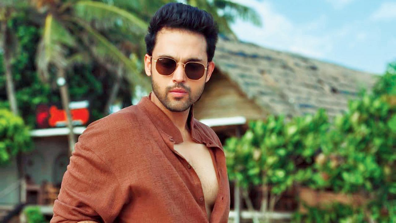 પરિવારની ટીકાથી અકળાઈને પાર્થ સમથાને સોશ્યલ મીડિયા પર બ્રેક લેવાની કરી જાહેરાત