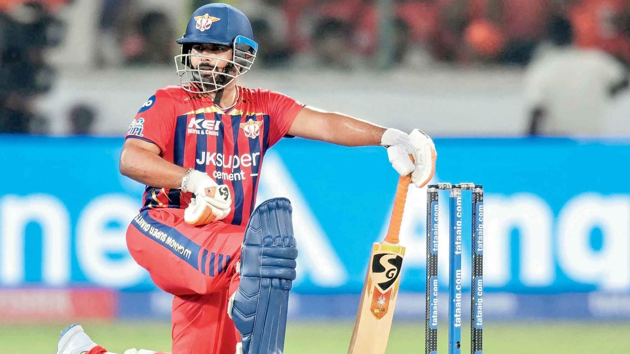 વિચિત્ર શૉટ રમીને નિયંત્રણ ગુમાવી રહેલા રિષભ પંતે ૬૮ રનની મૅચવિનિંગ ઇનિંગ્સ રમી હતી.