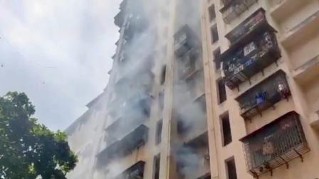 તાડદેવના બિલ્ડિંગના ત્રીજા માળે લાગેલી આગ
