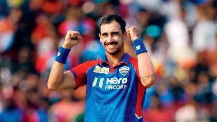 મિચલ સ્ટાર્ક