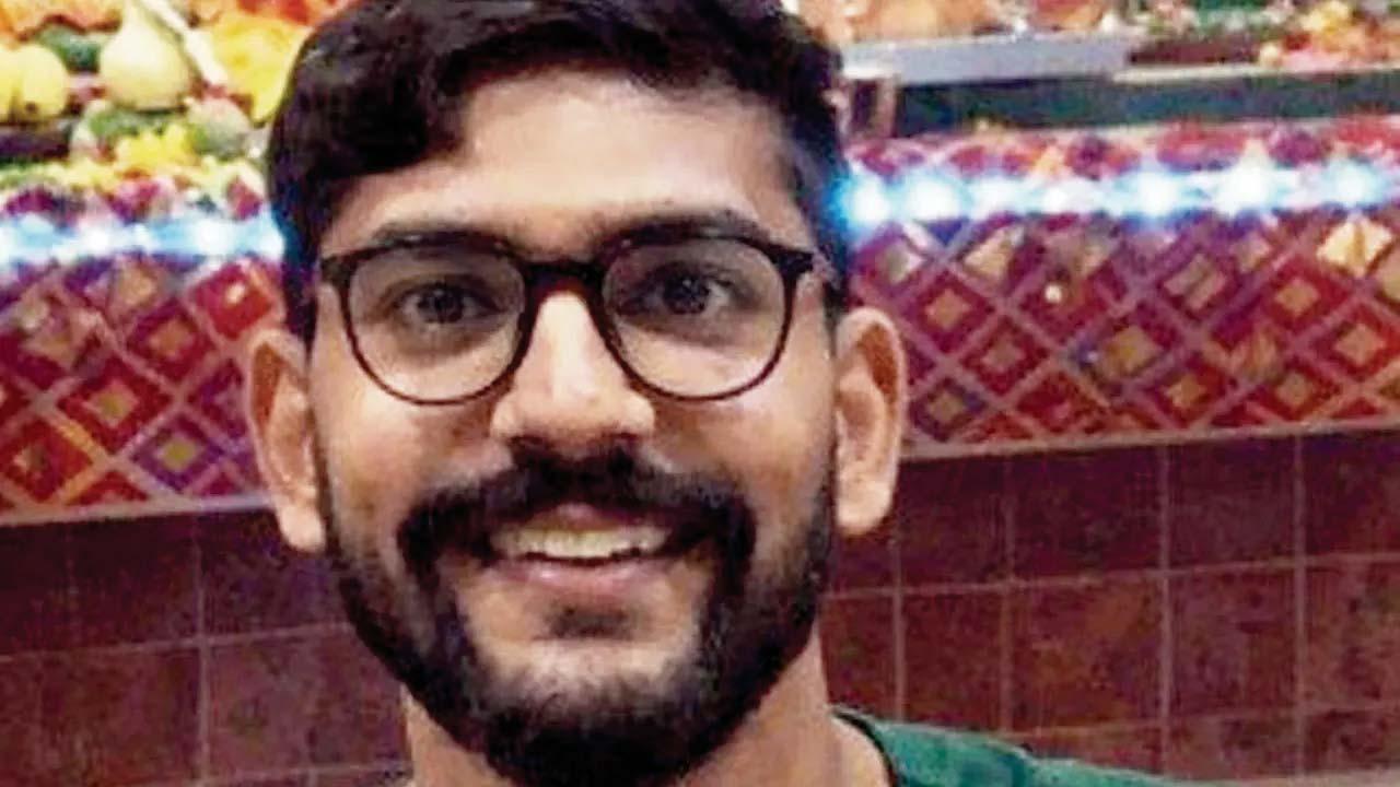 દીક્ષિત સોલંકી