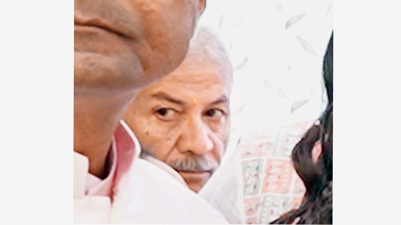 હાથચાલાકી જોરદાર હતી, પણ પોલીસના હાથ લાંબા નીવડ્યા