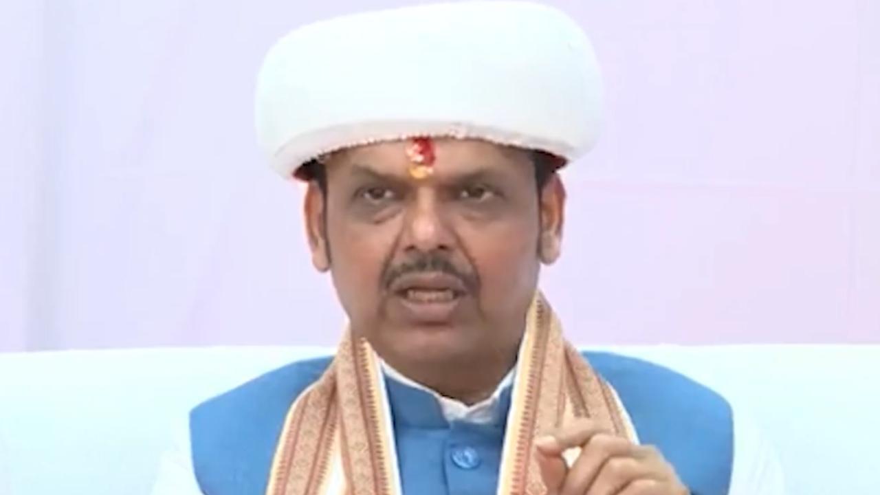 સીએમ દેવેન્દ્ર ફડણવીસ