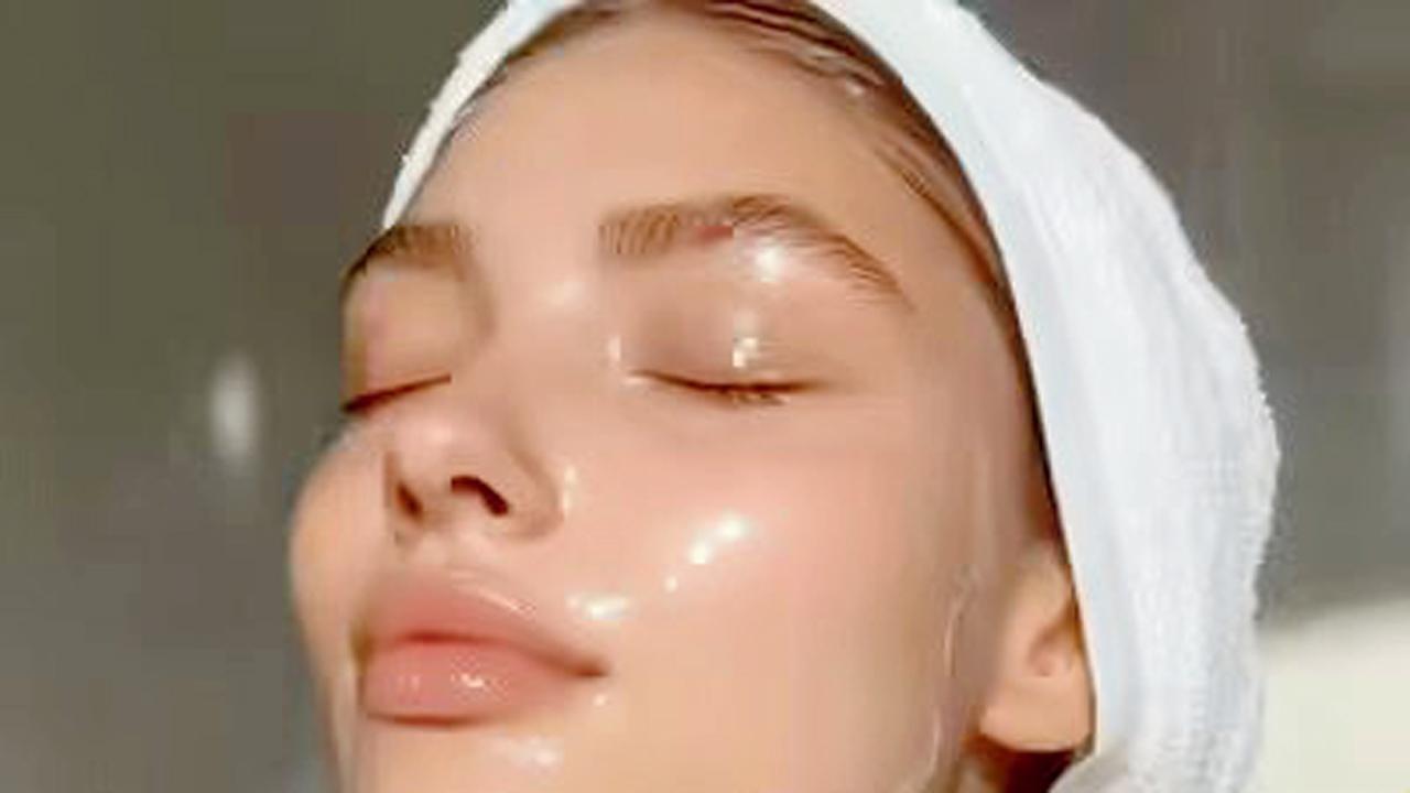 કાળઝાળ ગરમીમાં તમારી ત્વચાને રાખો હાઇડ્રેટેડ