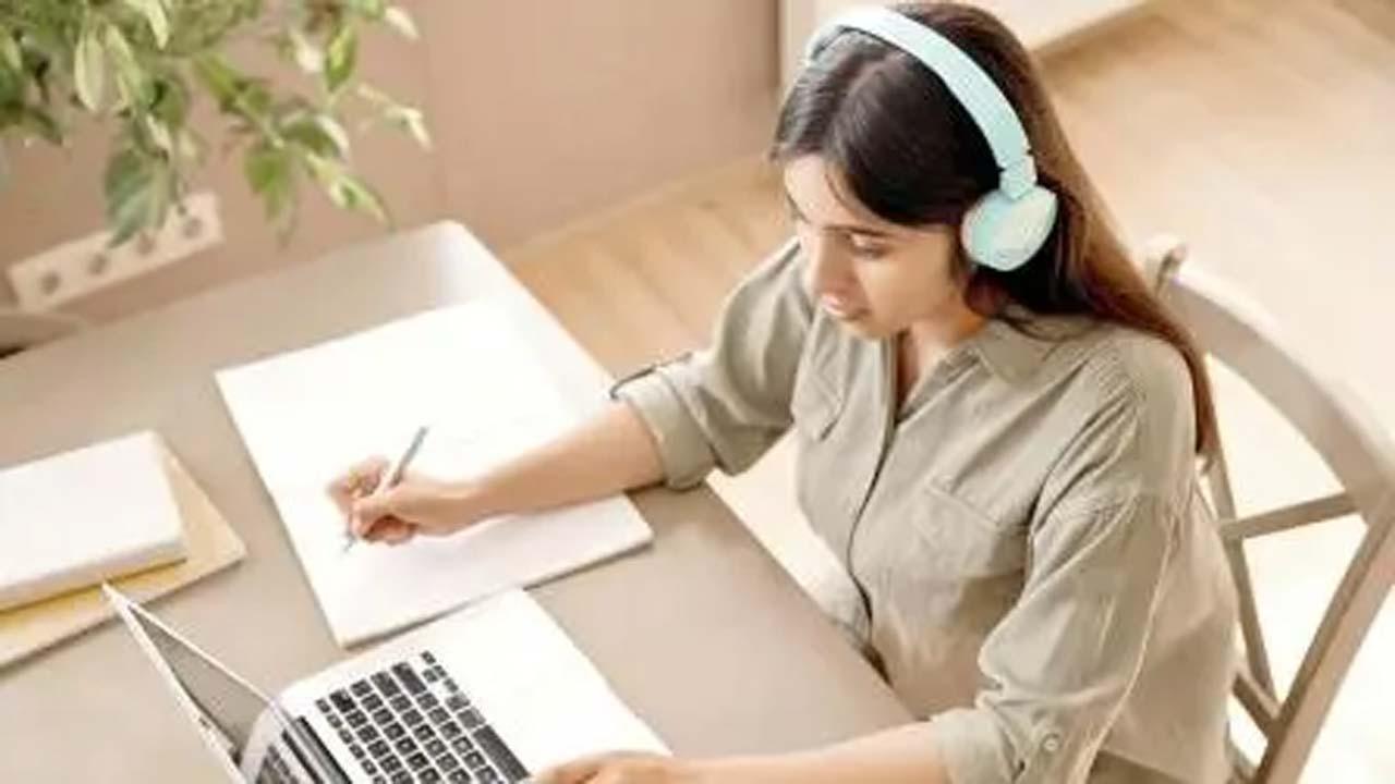 પ્રતીકાત્મક તસવીર