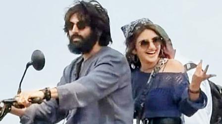 હાલ માટે આ ફિલ્મનું નામ ‘તૂ મેરી ઝિંદગી હૈ’ હોવાનું કહેવાઈ રહ્યું છે