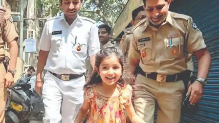ગુમ થયાના છ મહિનામાં મુંબઈ પોલીસે છેક વારાણસીથી શોધી કાઢેલી ચાર વર્ષની આરોહી