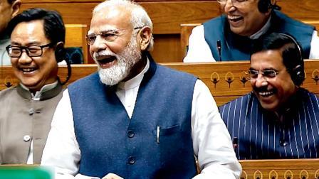 ગઈ કાલે લોકસભામાં સંબોધન કરી રહેલા નરેન્દ્ર મોદી. 